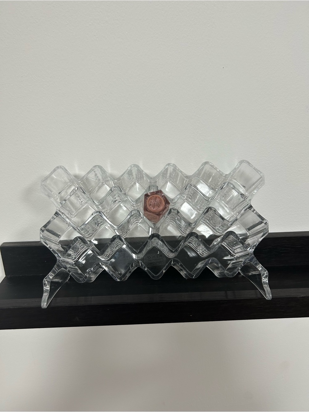 Clear Acrylic Lip Display